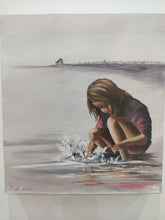 Cargar imagen en el visor de la galería, NIÑA a ORILLAS DEL MAR MENOR